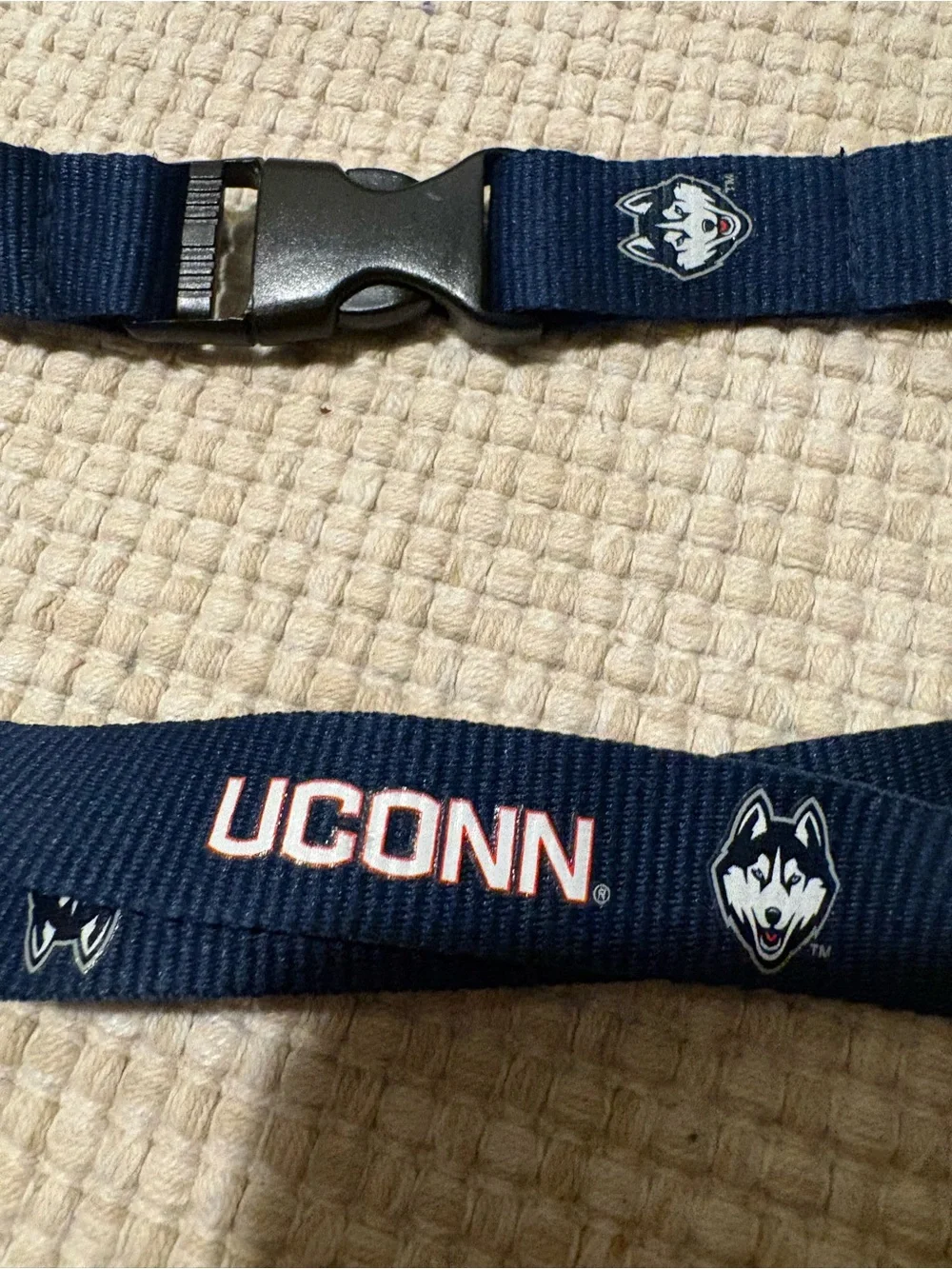 UConn Navy Blue Lanyard with Key Ring - Collegiate Accessory